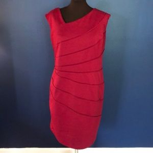 London Style Collection Woman Red Formal Dress